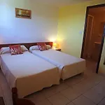 Hotell Logis Le Pressoir 2*