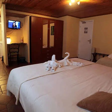 Logis Le Pressoir 2*