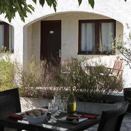 Hotel Logis Le Pressoir Saint-Chinian