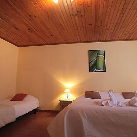 فندق Logis Le Pressoir سانت-تشينيان