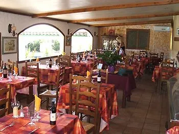 Logis Le Pressoir 2* Saint-Chinian