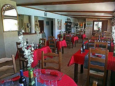 Logis Le Pressoir فندق سانت-تشينيان